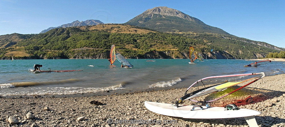 panorama - lac de serre-ponçon - hautes alpes - Fr