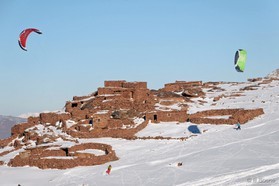 snowkite: Johann Civel, Valère Bouchaud  - Oukaimeden - Maroc