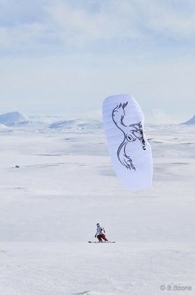 Jérome Josserand - snowkite en Islande