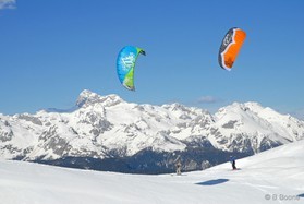 snowkite en Slovénie -Vogel - fabio Ingrosso (ch) - johann Civel (fr)