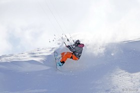 Titaua - Snowkite a Ercyes en Turquie