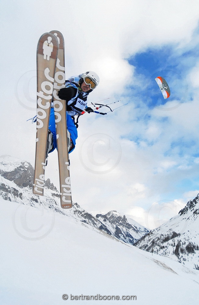 Rémi Borgioli - Snowkite Masters 2012 - col du Lautaret (05) France