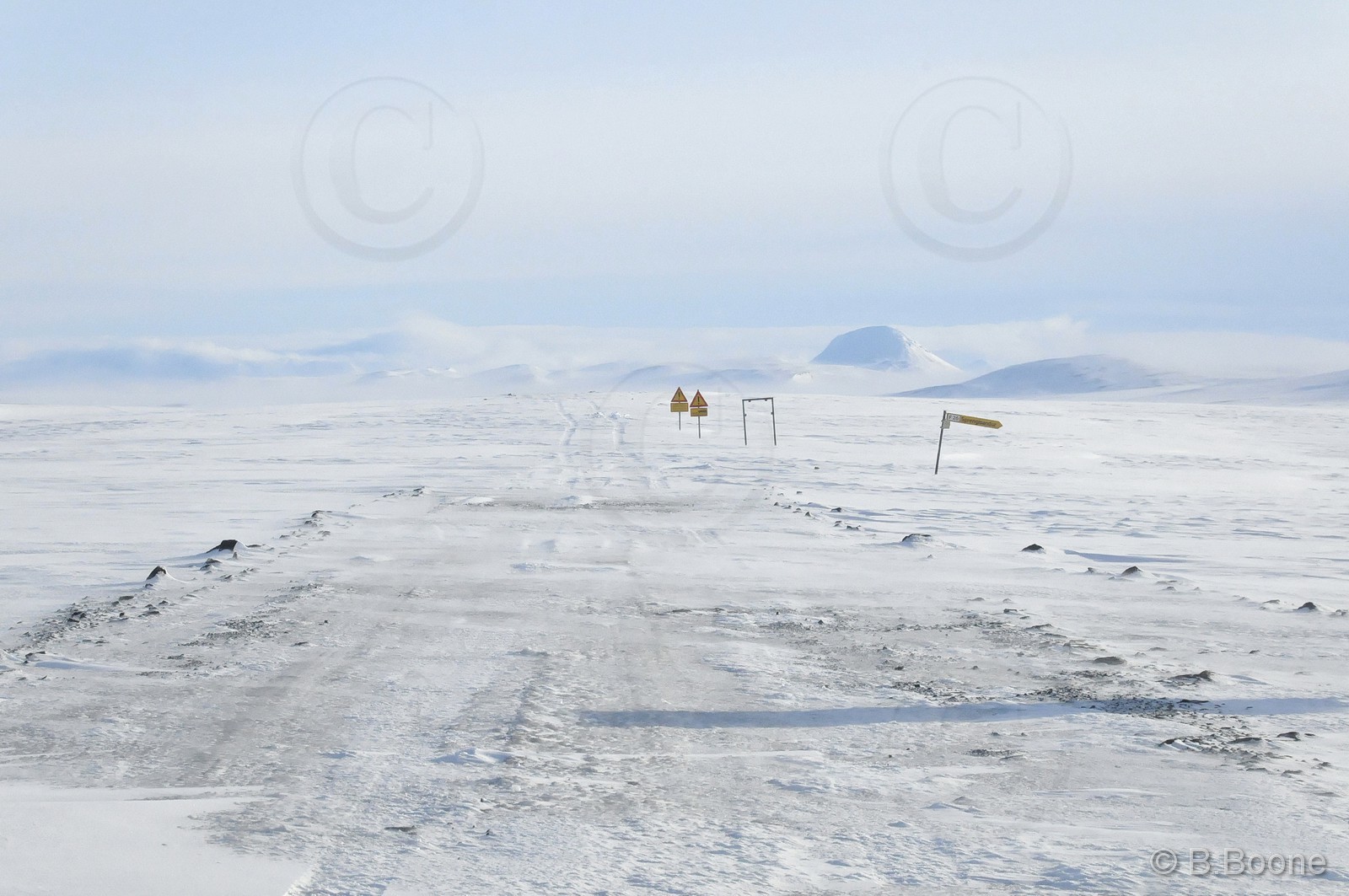 120315-031 © B.Boone