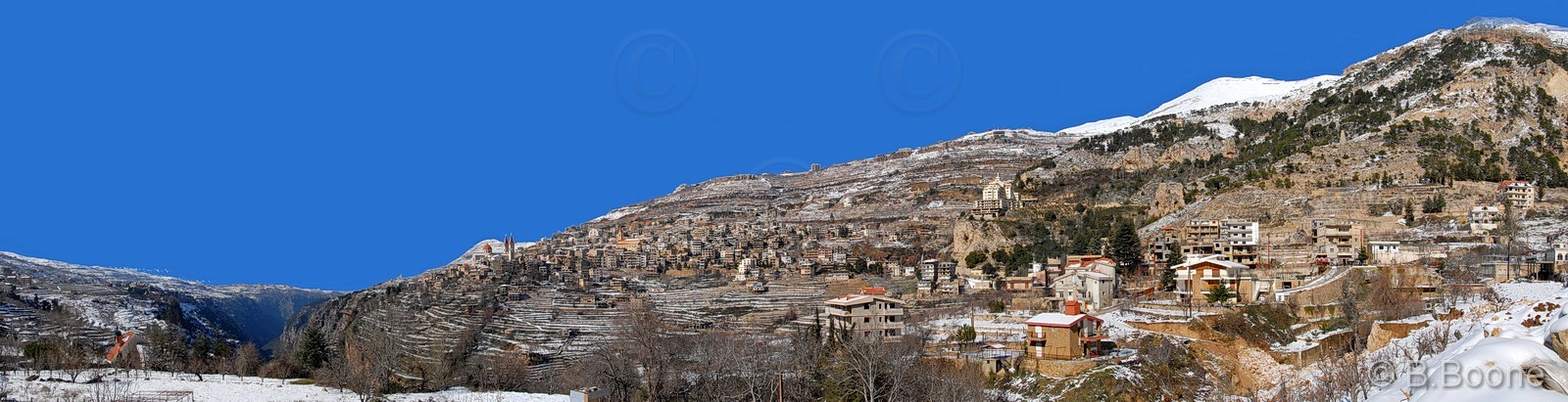 100127 pano124,127 ©B.Boone