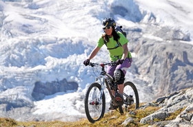 VTT dans les vallons de La Meije (05)