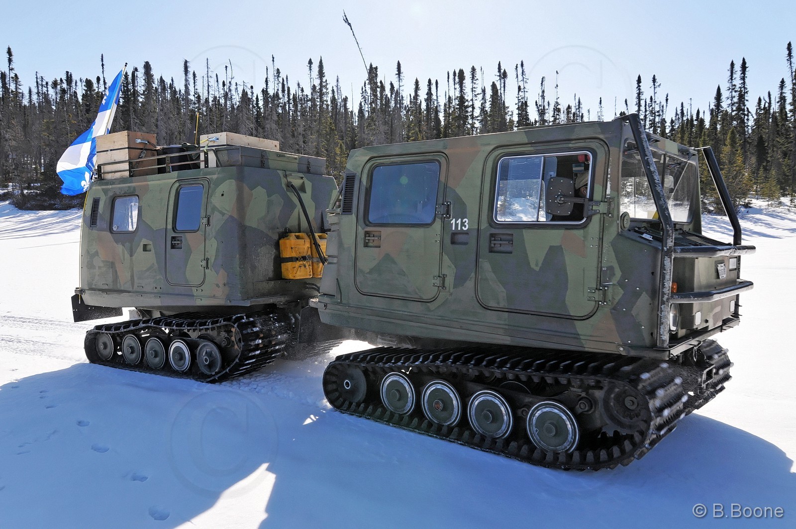 120401-0048 © B.Boone