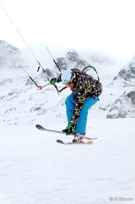 Fabio Ingrosso - Bernina pass - snowkite en Suisse