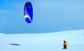 Pascal Joubert-snowkite en Norvege 2006