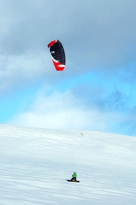 Matt Blanchard-snowkite en Norvege 2006