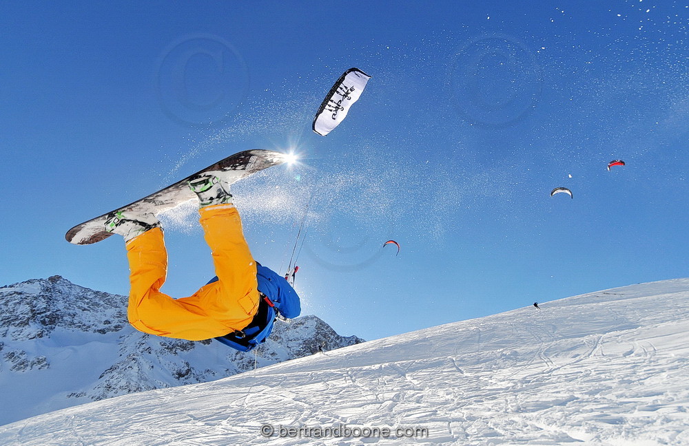 Simone Borgi - snowkite au col du Lautaret (05)