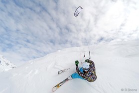 Fabio Ingrosso - Bernina pass - snowkite en Suisse
